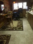 Comfy, charming cabin on the Salmon River a few miles from Gold Bug Hot Springs