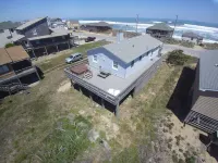 Sunrise to Sunset - Steps From the Ocean! Hot Tub!