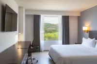 Fiesta Inn Tepic Các khách sạn gần Sân bay Tepic