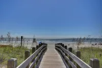 Tropical Paradise!! New Summer Discounts!!!