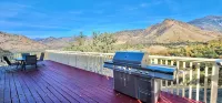 Spacious Sequoia Park 5 bed 3 bath house w/ AC & WIFI in charming Three Rivers