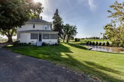 The Lasater Ranch - country comfort, close to wineries Hotels near Walla Walla Town Center
