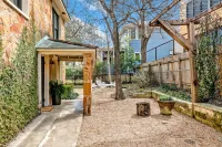 Cozy Studio Minutes From Barton springs and Downtown - Bungalow