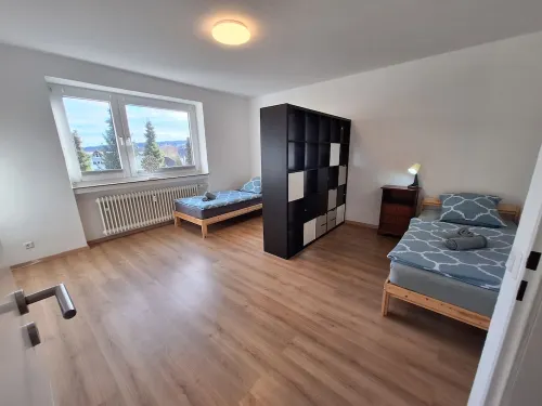 Schöne, neu Renovierte Wohnung mit Balkon für bis zu 4 Personen