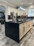 Spacious, Well-Appointed, Lux/Modern Touches w/ Pool Table, Ping-Pong & Fire Pit