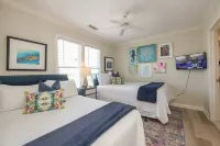 Memory Lane-Family Retreat- 1 Block From Ocean, King Bed, Parking For 4 Vehicles