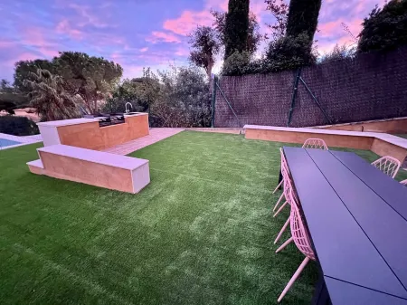 The new Mas Cabañas house with pool and barbecue