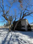 Charming 3-bedroom house in Janesville with AC, WiFi