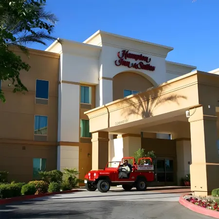 Hampton Inn & Suites Palm Desert