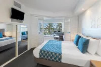 Ramada Resort by Wyndham Golden Beach Hotels in Golden Beach