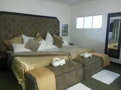Orange Grove Motel