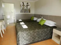 Golden Palms Motor Inn Hotel di Sharon
