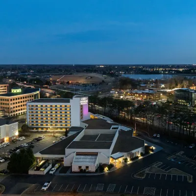 Crowne Plaza VIRGINIA BEACH TOWN CENTER by IHG Các khách sạn gần Công viên Mount Trashmore
