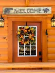 Special Pricing!! PRIVATE-IN-CABIN HEATED POOL-VIEWS- Very Clean - KING BEDS