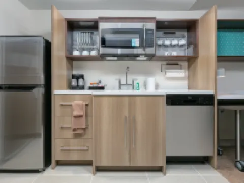 塔爾薩機場希爾頓惠庭酒店 塔爾薩酒店