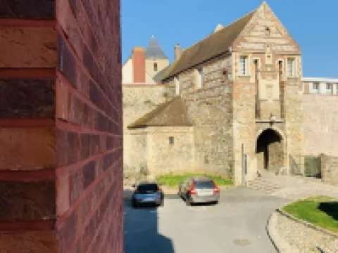 Apartment 100 m from the Bay of the Somme 索姆河畔聖瓦萊里酒店