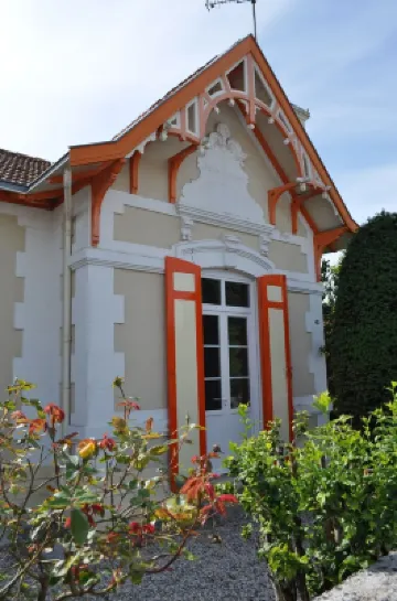 House Arcachon  with Garden, Near the City Center and Port Larros Hotels in Gujan-Mestras