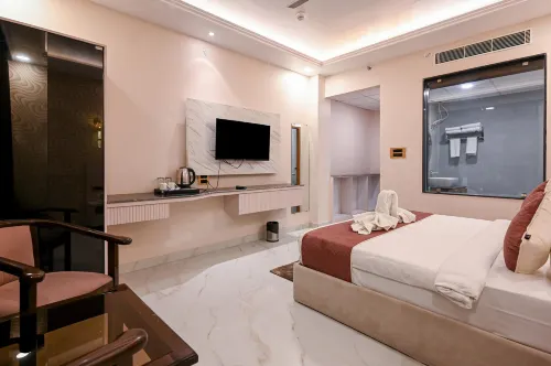 Virasat  The Hotel by Triveni Grand - spa
