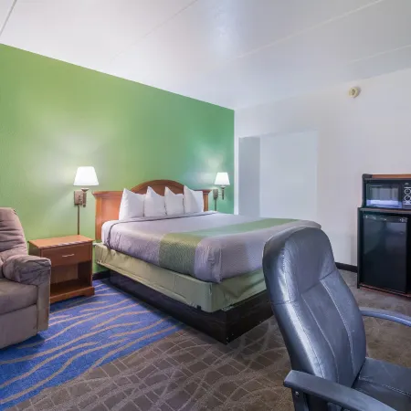 Badlands Inn & Suites