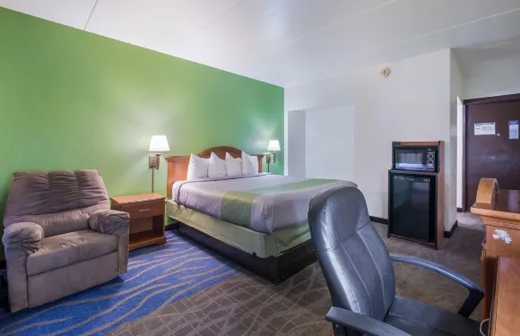 巴爾朗德茲套房酒店