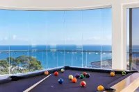 Cliffside Castle with Bay and City Views - WiFi