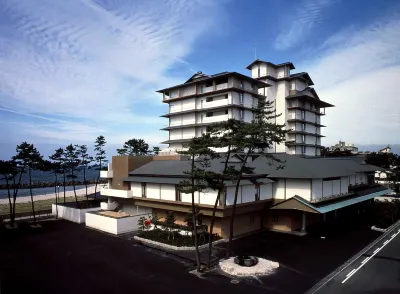 Kasuitei Các khách sạn gần JR Sambommatsuguchi station
