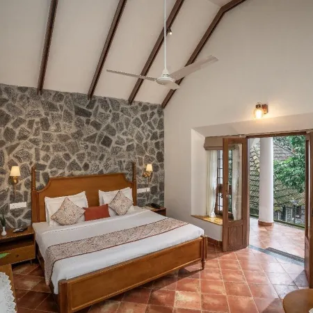 Hotel Treetop
