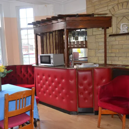 Glenfield Lodge Guest House Отели рядом с достопримечательностью «Улица Белгрейв-роуд»