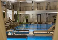 Mola Cunda Hotel - Beach