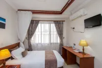 Victoria Comfort Inn - balcony