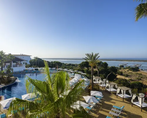 جاردن بلايا ناتشرال هوتل آند سبا - للبالغين فقط Hotels near لا بيلا هارميتاج