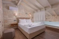 Mint Retreat Suites Hotels near Anastasia
