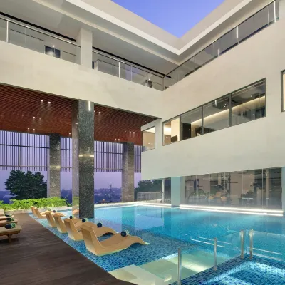 Hotel Aruss Semarang Hotels near Java Supermall