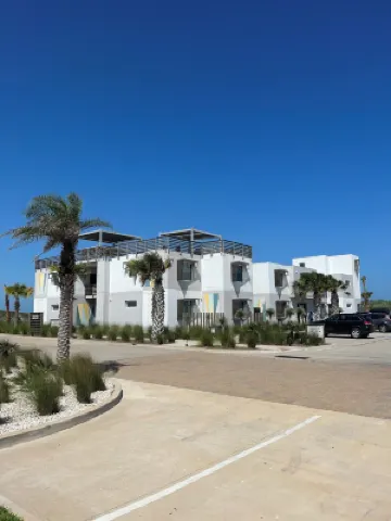 活力海灘 鄰近Whitecap Beach的酒店