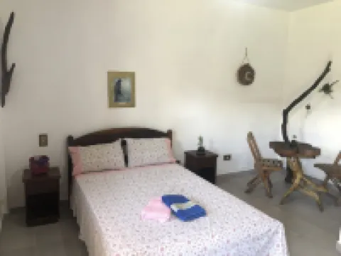 Aly da Costa工作室客棧 伊瓜佩住宿飯店