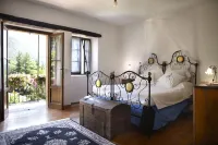 Antico Borgo Sanda Lago Maggiore Hotels near Gemonio