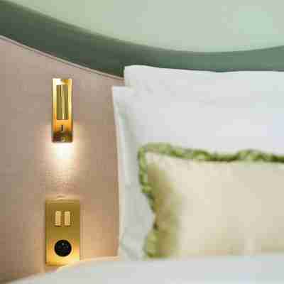 Les Bains De Spa Rooms