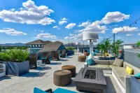 Designer Apt w Jacuzzi Walk to Casino & IMax Hoteles en Sparks