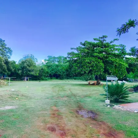 Bagos Eco Retreat & Cafe