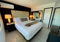 Hotel Guillen Hoteles cerca de Macroplaza Insurgentes