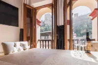 BiBo Suites Oro del Darro Hotels in der Nähe von Nasrid Palaces
