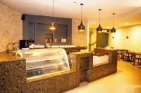 Royal Shaza Suites - breakfast