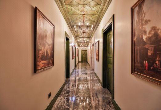 4. 에메랄드 맨션 ..