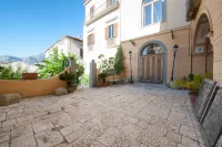 Dimora del Prete di Belmonte Hotels near Cascate di Villa San Michele