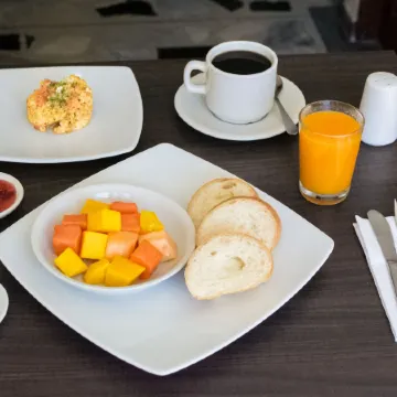 Ayenda Oporto Suites