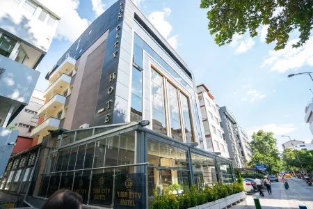 Lion City Hotel Kizilay Отели рядом с достопримечательностью «Кизилэйская площадь»