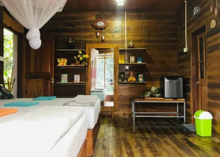Ella Nature Nest