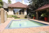 African Sky Bed and Breakfast Hotels in Randfontein