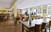 Le Domaine du Château - Vacancéole Hôtels à : Lagord