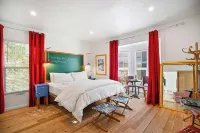 Metro Hotel Hotels in Petaluma